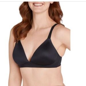 Bali Women's Comfort Revolution Soft Touch Perfect Wire-Free Bra